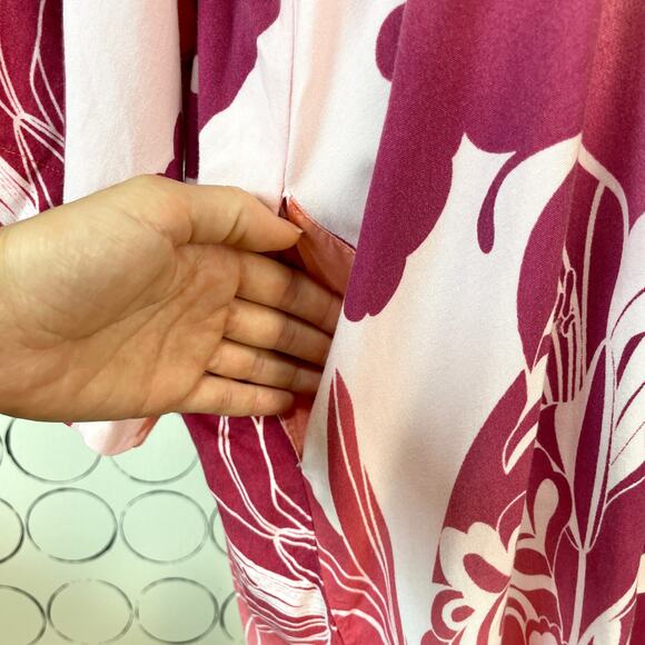 Natori Womens Floral Kimono Dress M Pink Wide Sleeve Pockets Artsy Resort - Picture 11 of 15